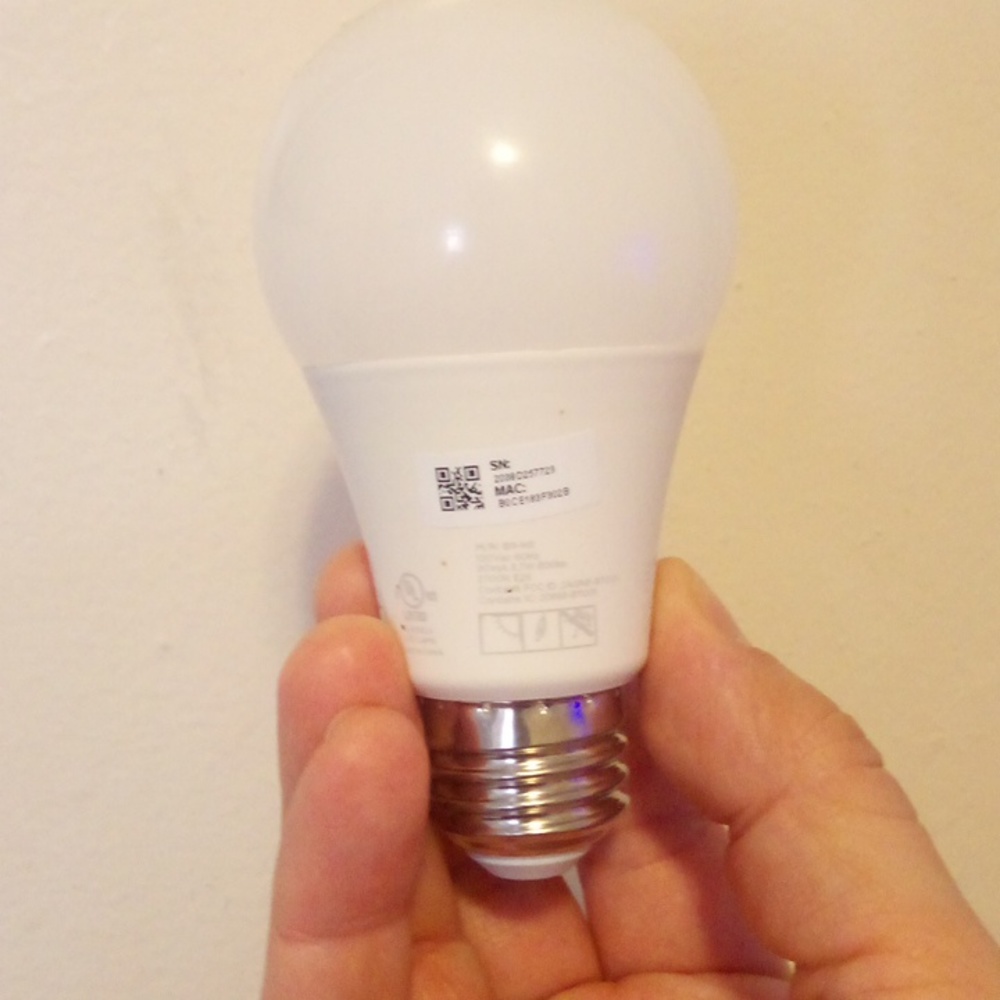 Amazon Alexa Smart Light Bulb - Picture 4 of 4